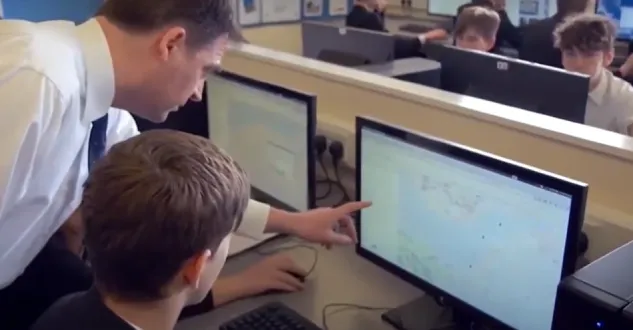 Educacion GIS Peru jovenes